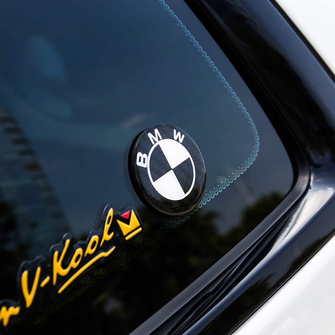 carbon fiber car logo 1.jpg